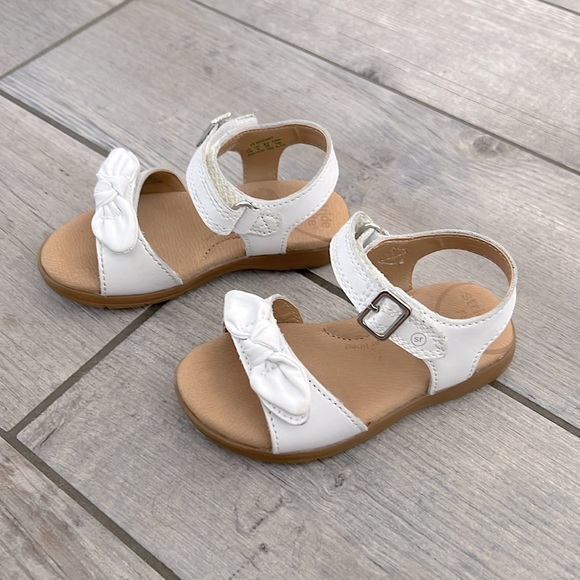 Stride Rite Leather Whitney Sandals - Picture 5 of 5